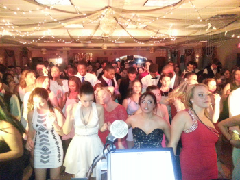 RI-MA-CT Wedding DJ & RI-MA-CT DJ Services & RI-MA-CT Disc Jockeys schools prom dances